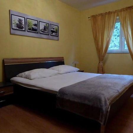 Apartment Ana Senj  Esterno foto