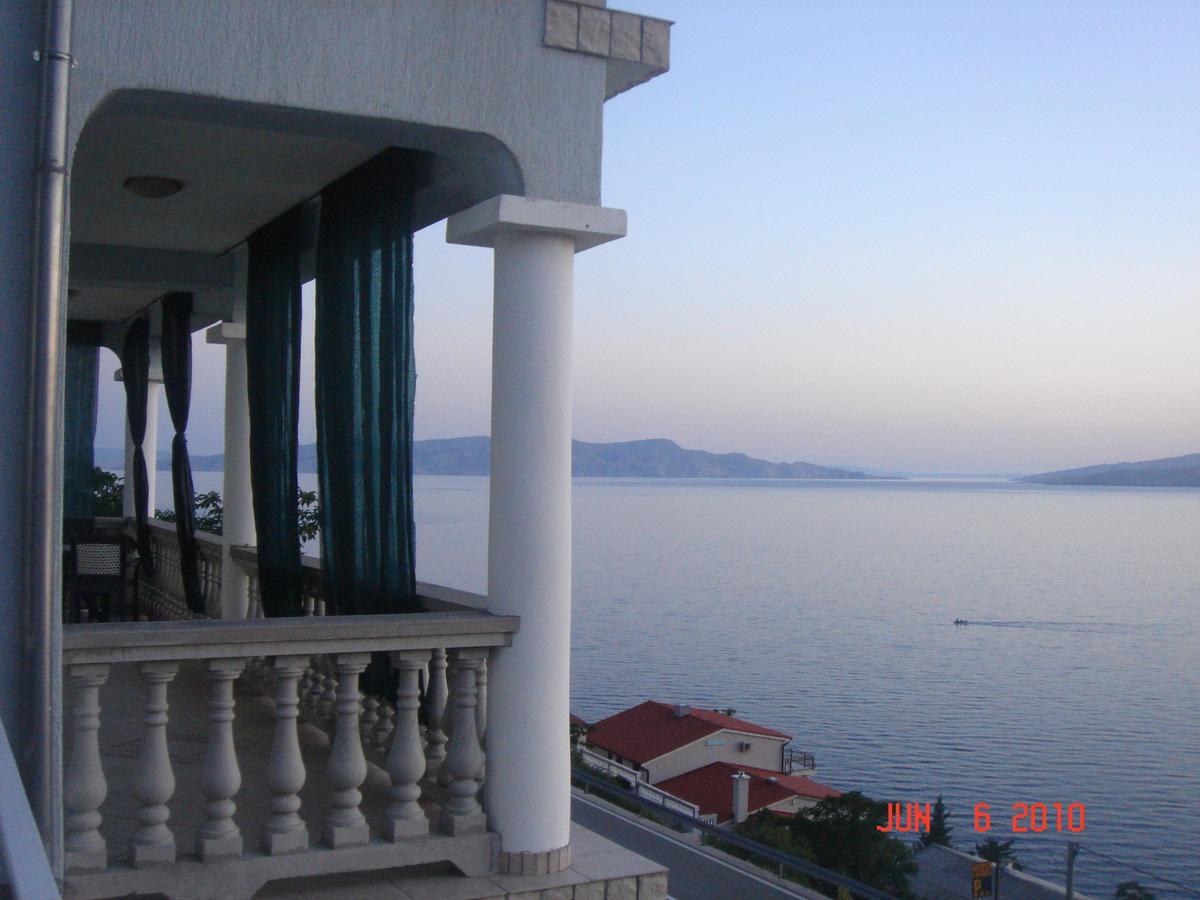 Apartment Ana Senj  Esterno foto